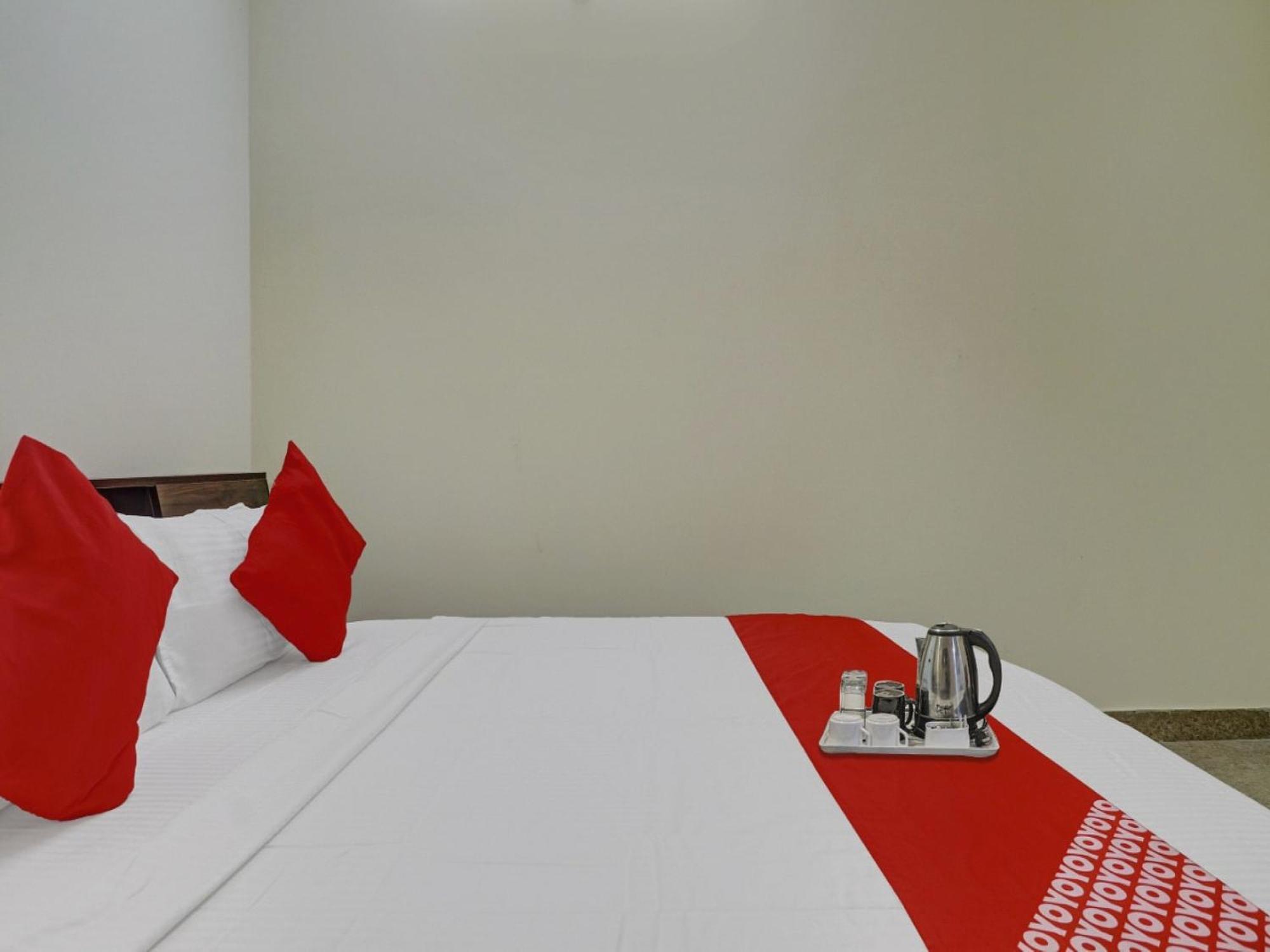 Hotel O S V Residency Kajaguda Near Gachibowli Hyderabad Esterno foto